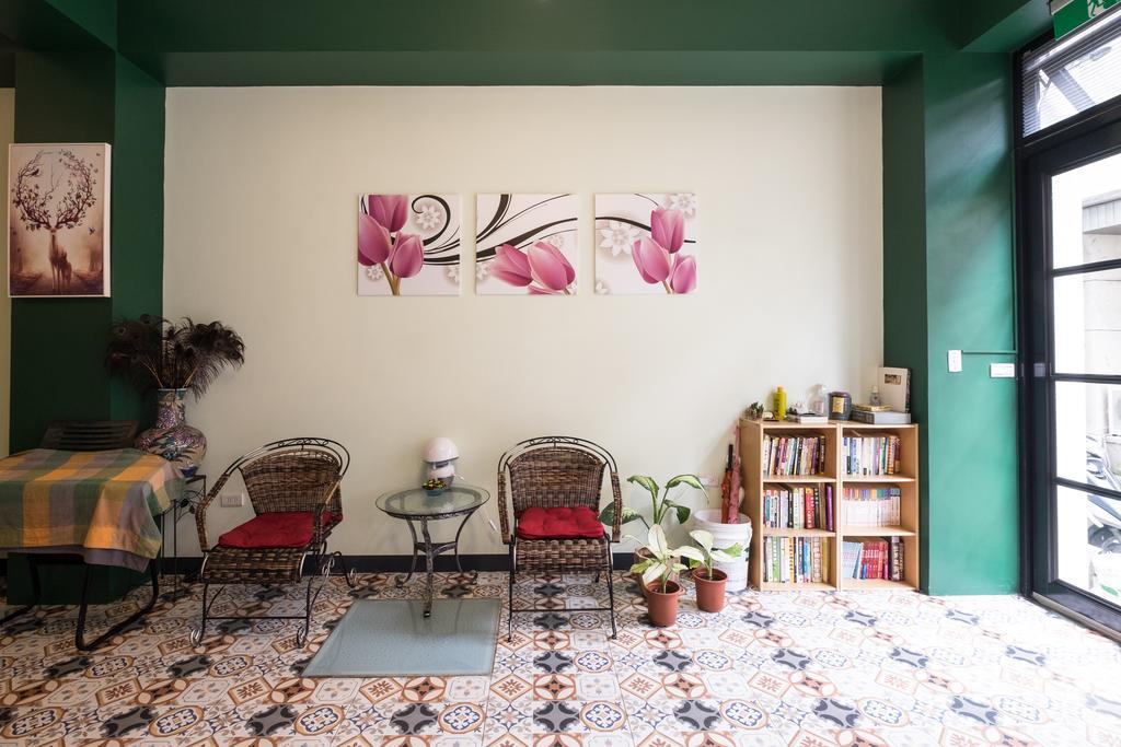 Zhizhu Homestay 타이난 외부 사진