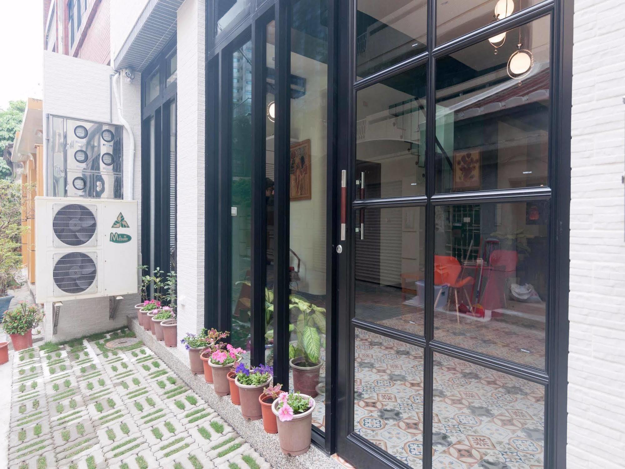 Zhizhu Homestay 타이난 외부 사진